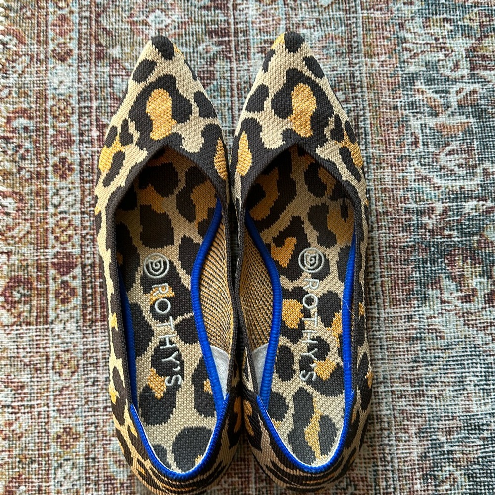 Rothy’s The Point sz 8 desert cat